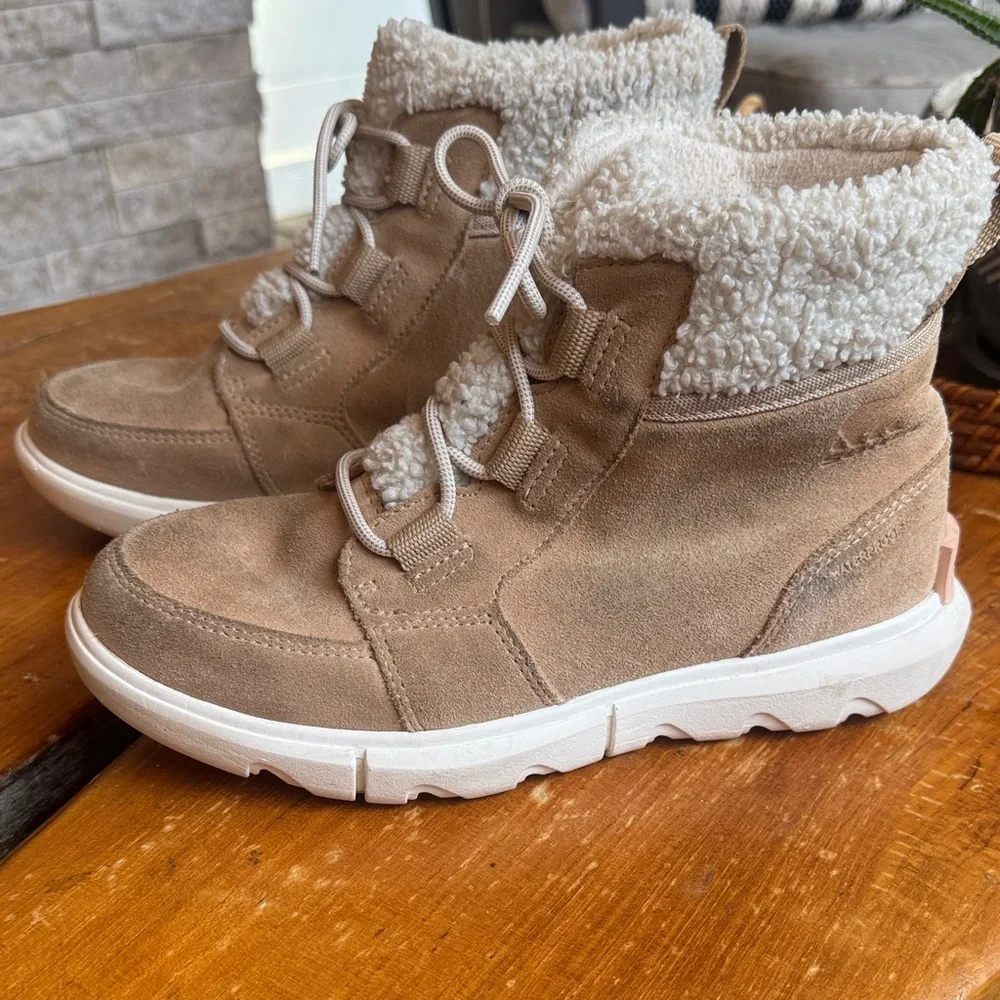 Sorel Explorer II Carnival Cozy Waterproof Insulated Women’s Boot, sz 6.5 - Picture 3 of 11